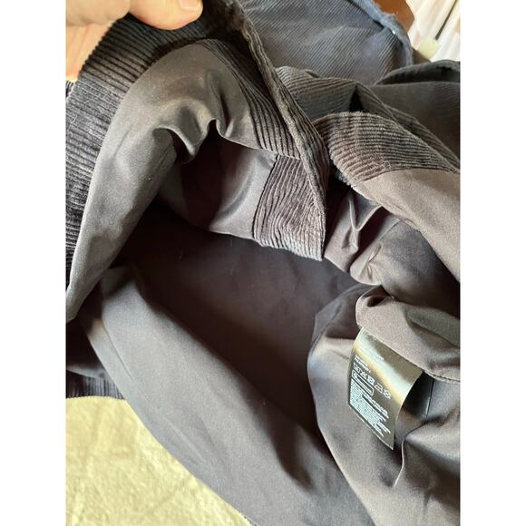 H&M Men's Black Corduroy Wide Ribbed Button Up Shacket/Jacket - Picture 9 of 9